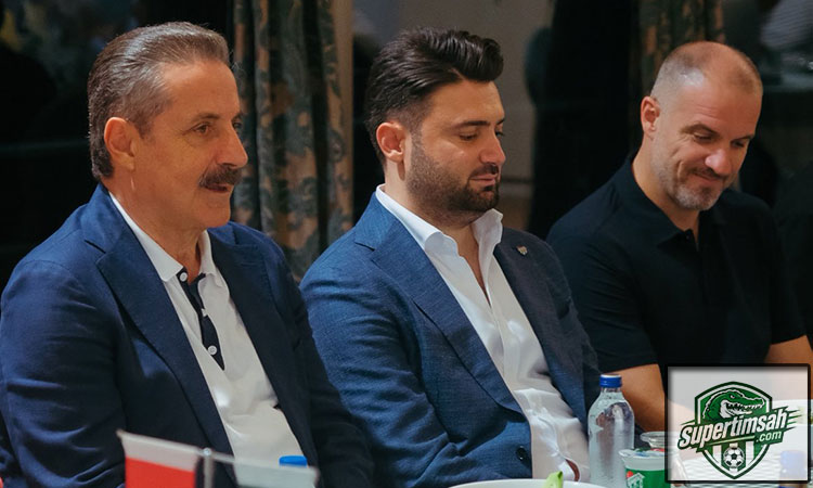 Timsah, Özlüce’de yemekte buluştu!